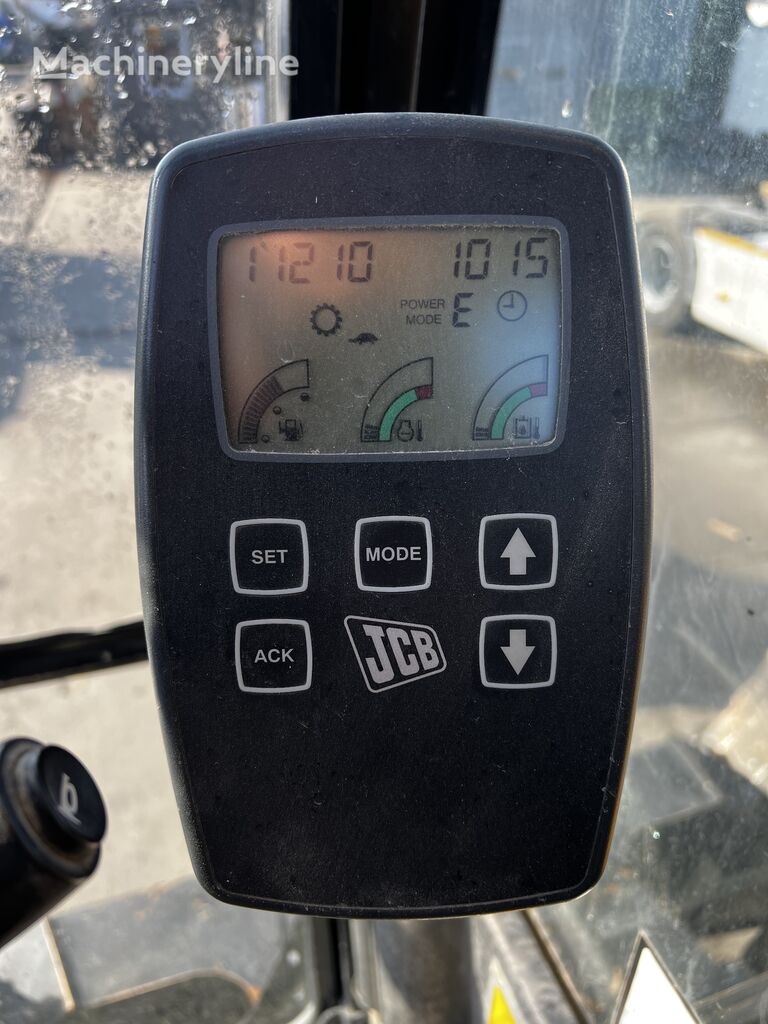 2012 JCB JS, 11 210 mth, dovoz Skladem v EU — foto 15 z 16