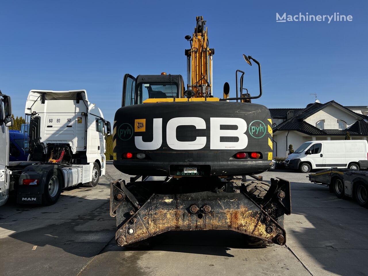 2012 JCB JS, 11 210 mth, dovoz Skladem v EU — foto 6 z 16
