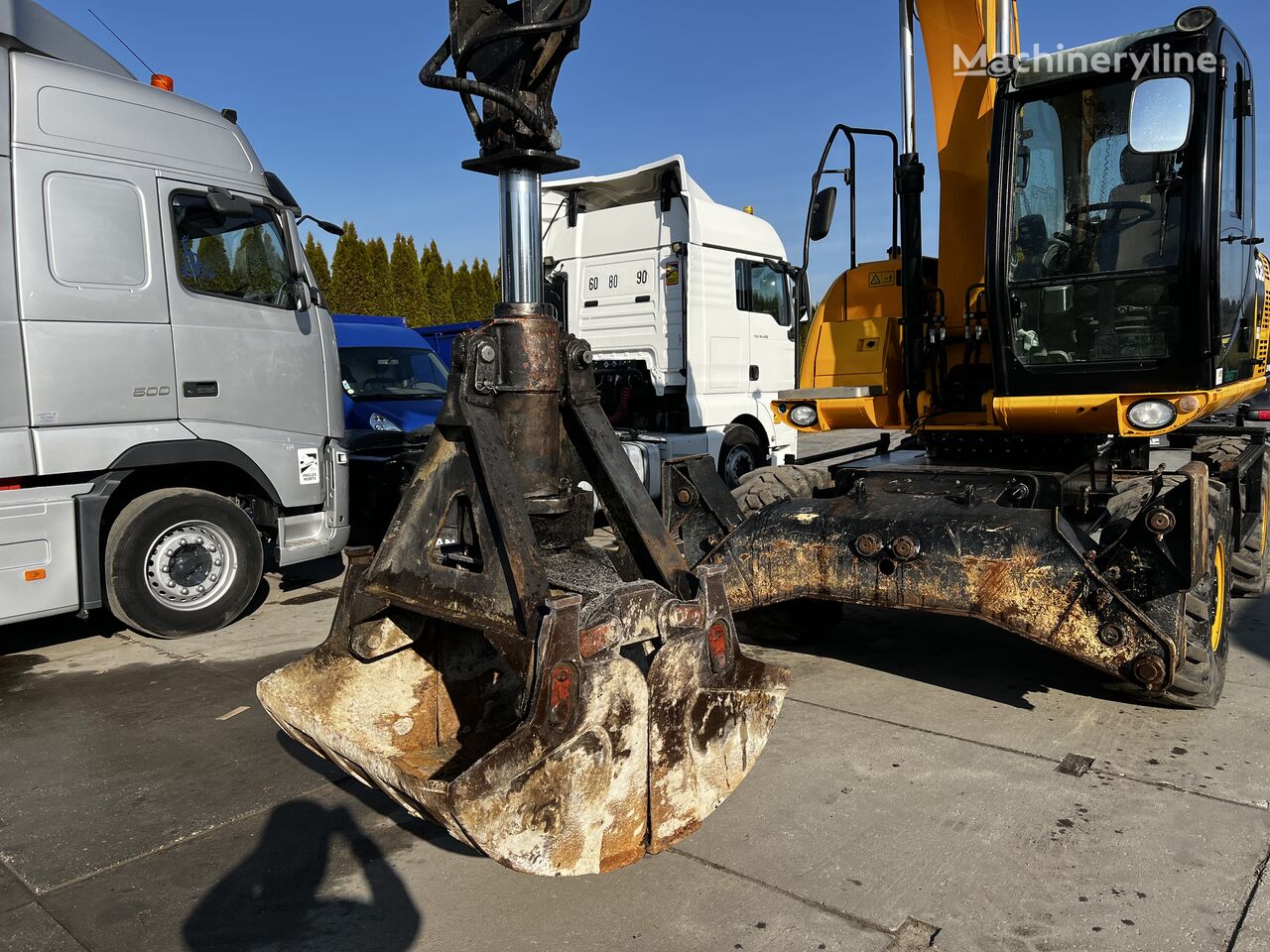 2012 JCB JS, 11 210 mth, dovoz Skladem v EU — foto 9 z 16