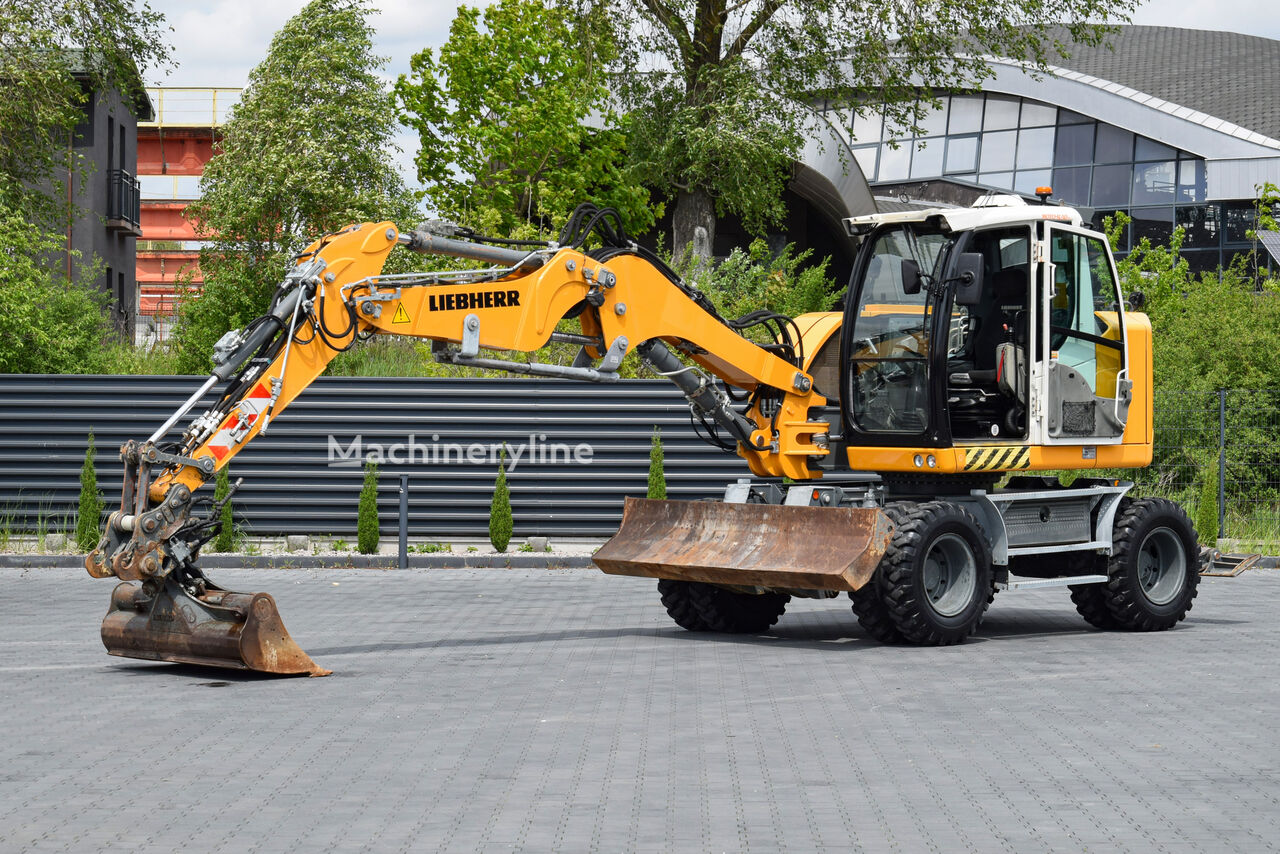 2017 Liebherr A910, 6 968 mth, dovoz Skladem v EU — foto 1