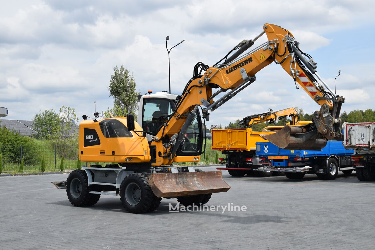 2017 Liebherr A910, 6 968 mth, dovoz Skladem v EU — foto 3 z 16