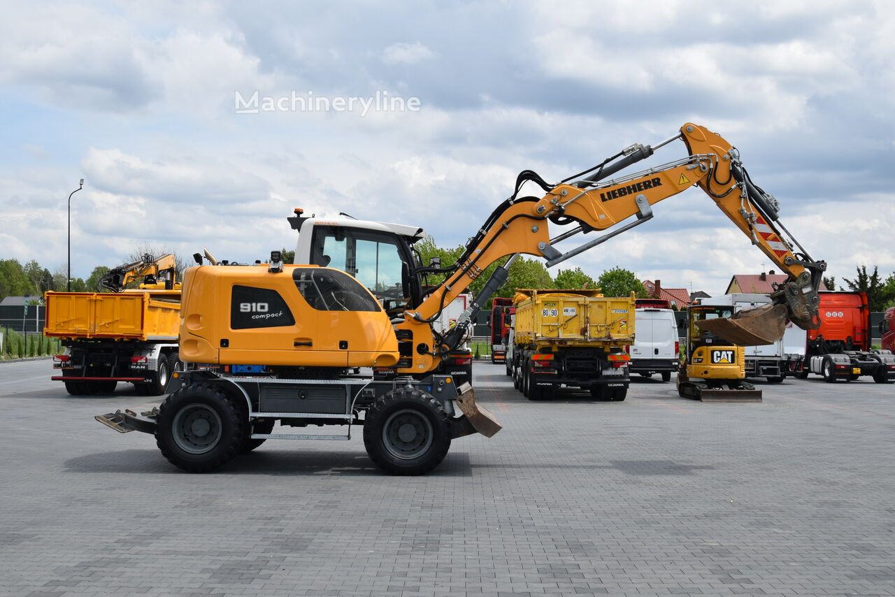 2017 Liebherr A910, 6 968 mth, dovoz Skladem v EU — foto 4 z 16