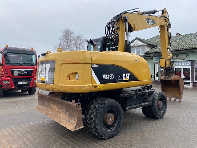2012 Caterpillar, 10 552 mth, dovoz Skladem v EU — foto 6 z 16