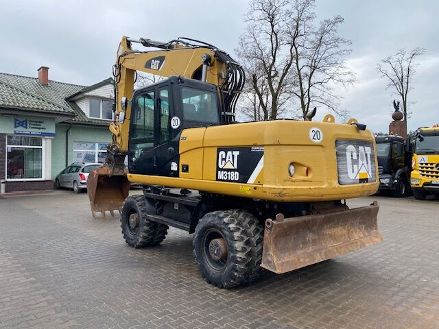 2012 Caterpillar, 10 552 mth, dovoz Skladem v EU — foto 7 z 16
