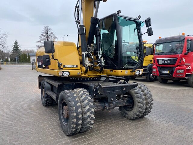 2012 Caterpillar, 10 552 mth, dovoz Skladem v EU — foto 9 z 16