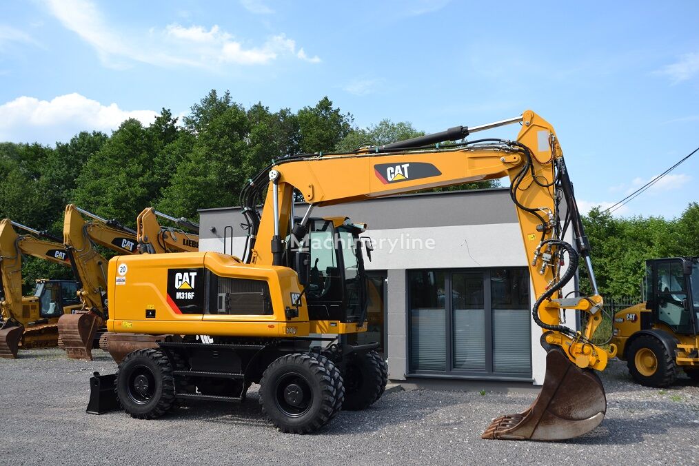 2016 Caterpillar, 6 500 mth, dovoz Skladem v EU — foto 13 z 16