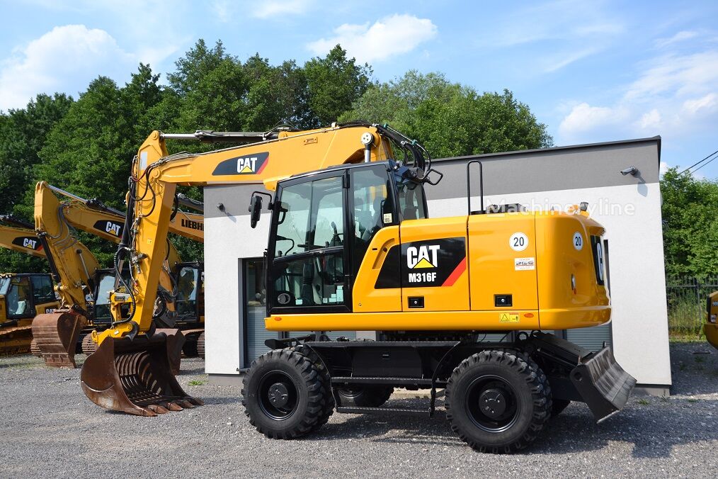 2016 Caterpillar, 6 500 mth, dovoz Skladem v EU — foto 7 z 16