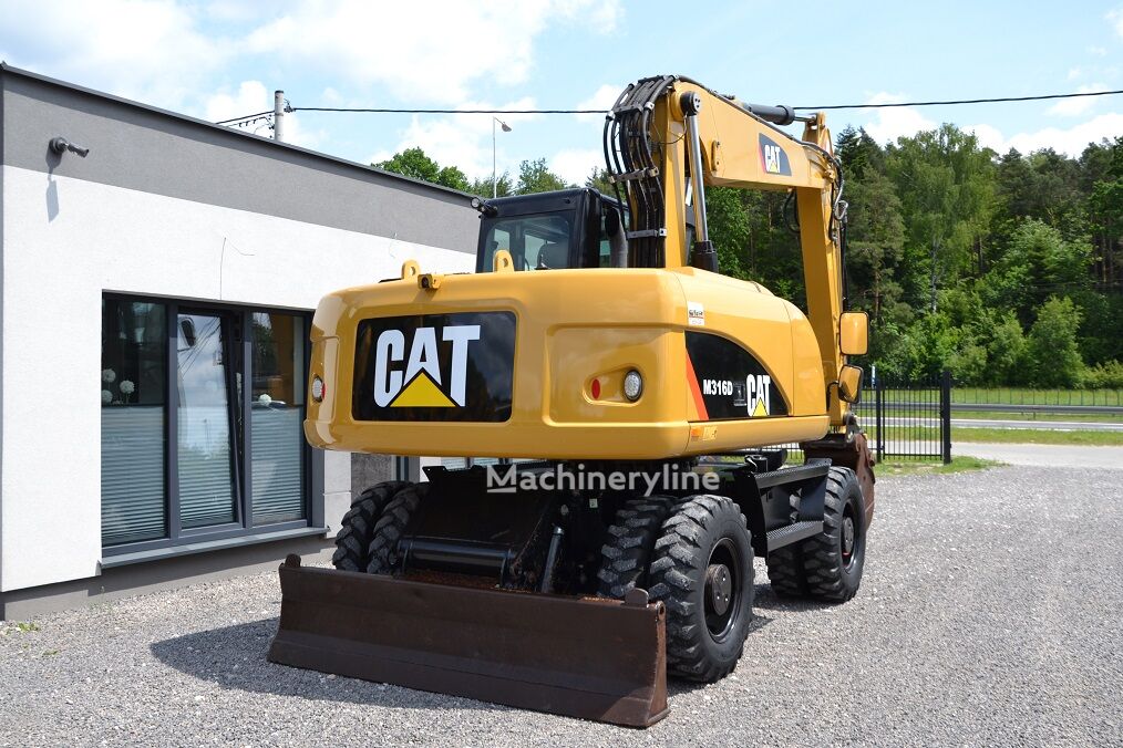 2013 Caterpillar, 12 100 mth, dovoz Skladem v EU — foto 9 z 16