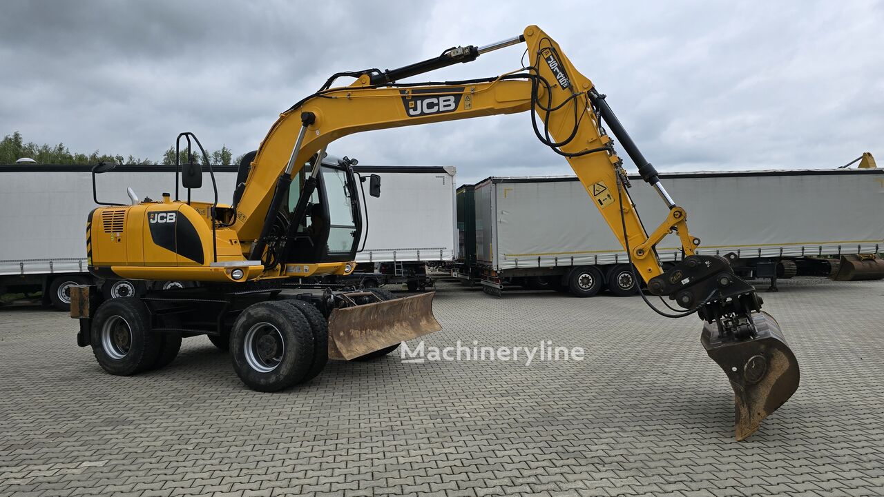2013 JCB JS, 13 730 mth, dovoz Skladem v EU — foto 1