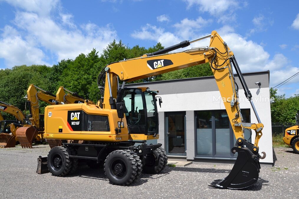 2017 Caterpillar, 12 000 mth, dovoz Skladem v EU — foto 13 z 16