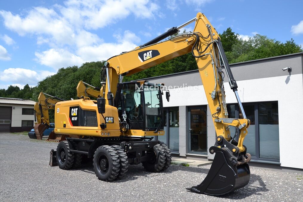 2017 Caterpillar, 12 000 mth, dovoz Skladem v EU — foto 14 z 16