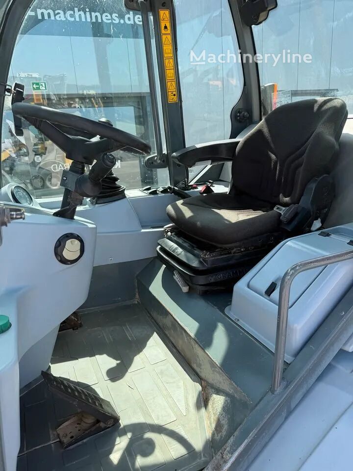 2013 Kramer 750, 3 647 mth, dovoz Skladem v EU — foto 9 z 10