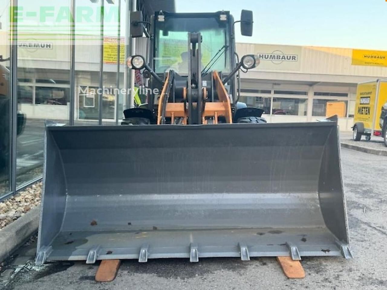 2019 Case 121F, 2 720 mth, dovoz Skladem v EU — foto 3 z 9