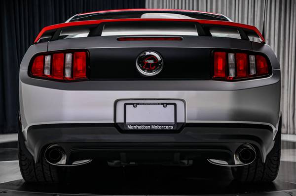 2012 Ford, dovoz Kanada — foto 9 z 12