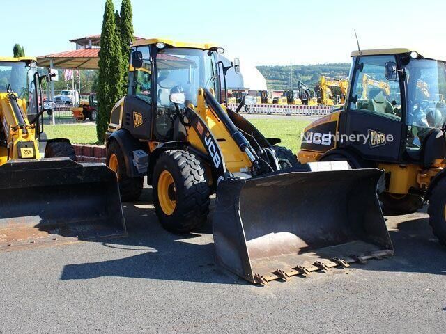 2016 JCB 409, 983 mth, dovoz Skladem v EU — foto 8 z 13