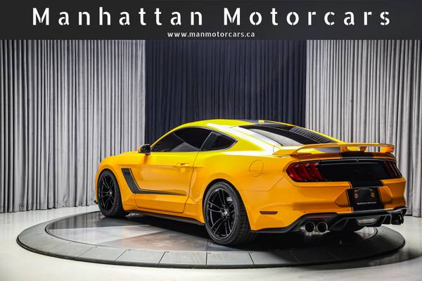 2018 Ford, dovoz Kanada — foto 2 z 12