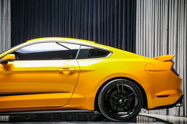 2018 Ford, dovoz Kanada — foto 7 z 12