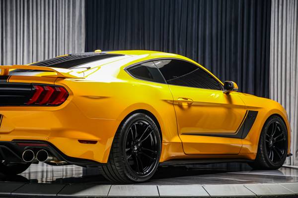 2018 Ford, dovoz Kanada — foto 8 z 12