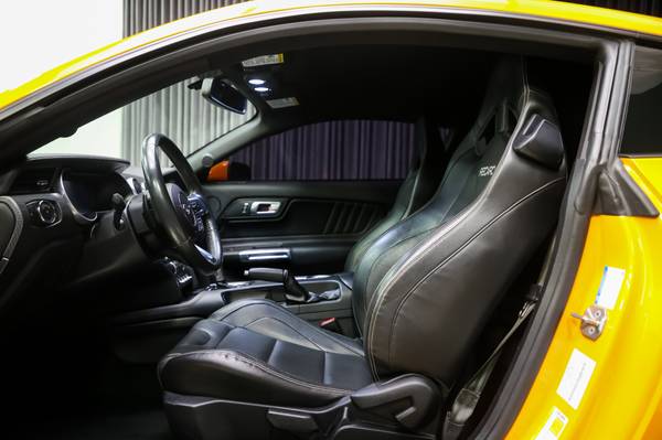 2018 Ford, dovoz Kanada — foto 9 z 12