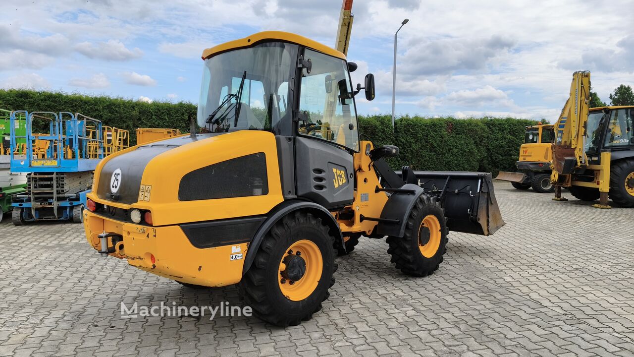 2017 JCB 406, 2 083 mth, dovoz Skladem v EU — foto 5 z 16