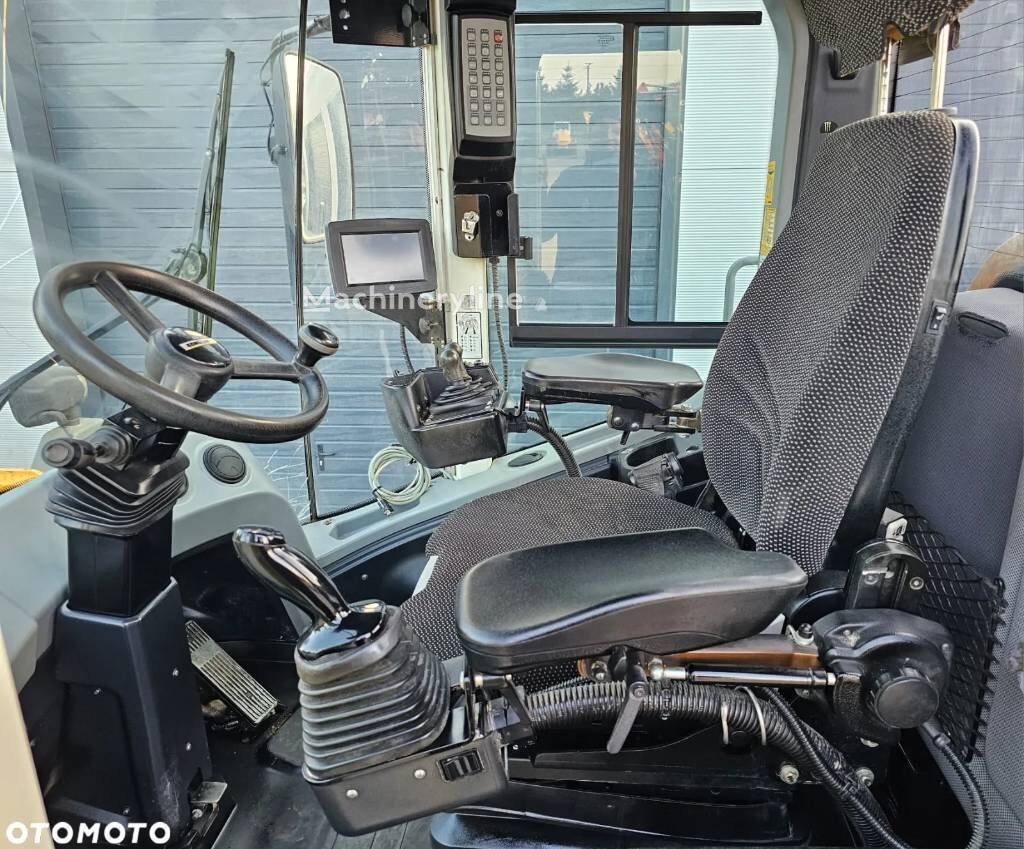 2016 Liebherr, 13 846 mth, dovoz Skladem v EU — foto 7 z 8