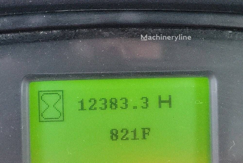 2016 Case 821F, 12 383 mth, dovoz Skladem v EU — foto 8 z 8