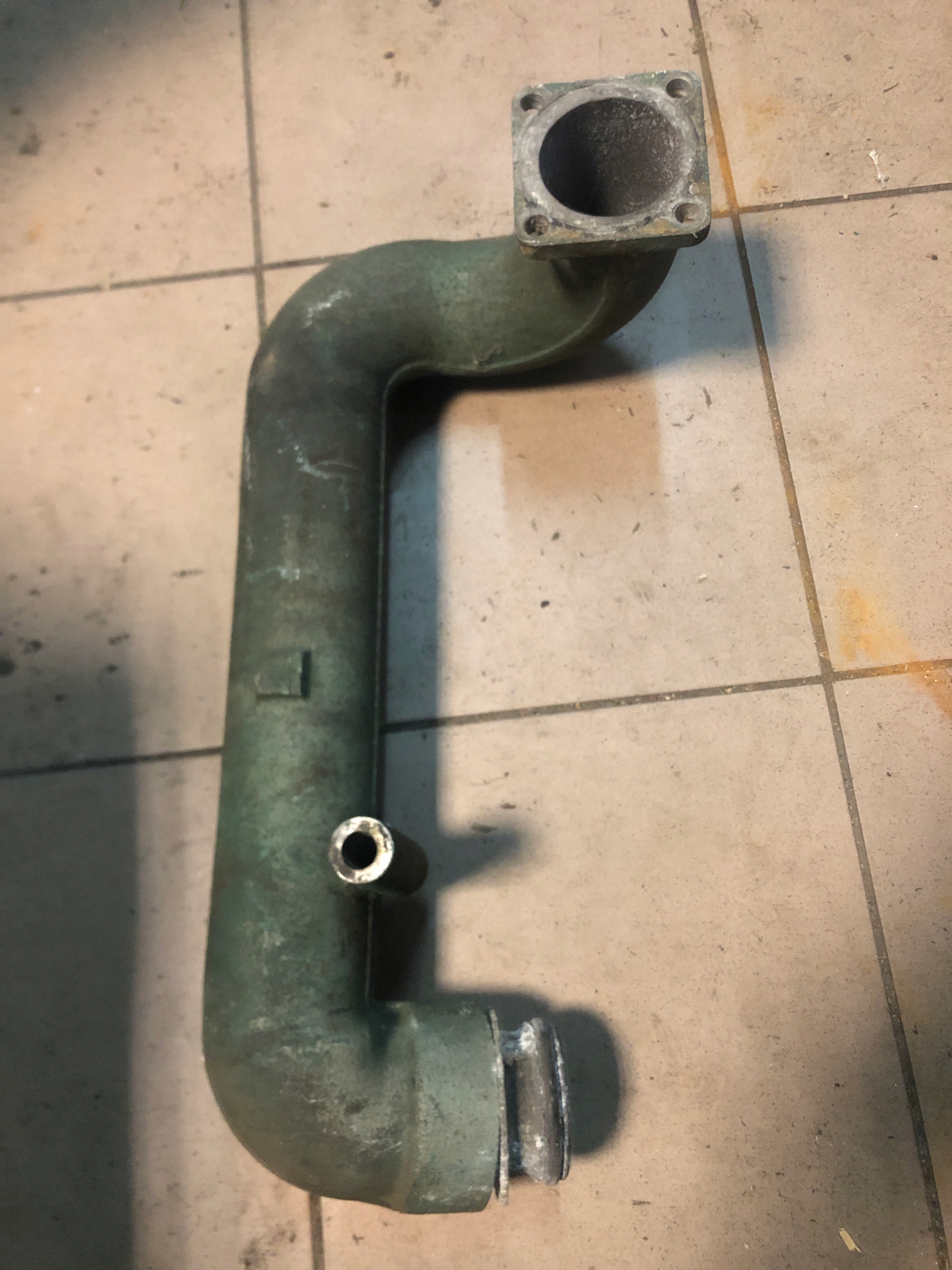 Volvo Penta OE TAMD72P vedení turbo 866060, Skladem v EU — foto 1