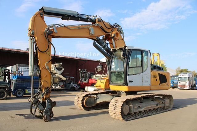 2014 Liebherr R922, 5 722 mth, dovoz Skladem v EU — foto 1
