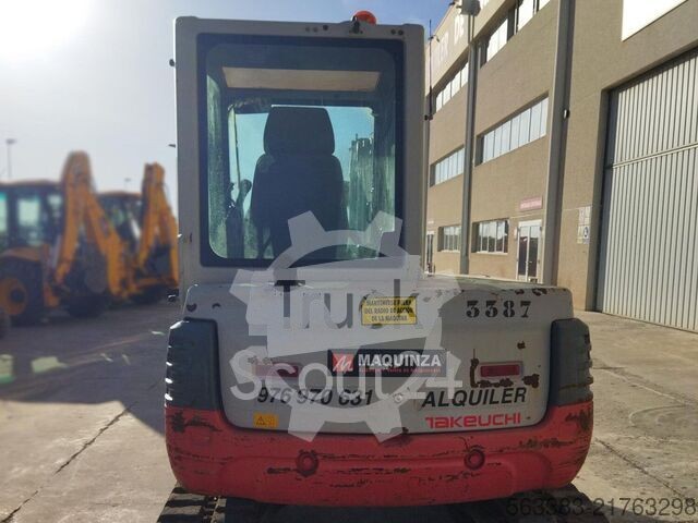 2017 Takeuchi TB250, 7 070 mth, dovoz Skladem v EU — foto 4 z 5