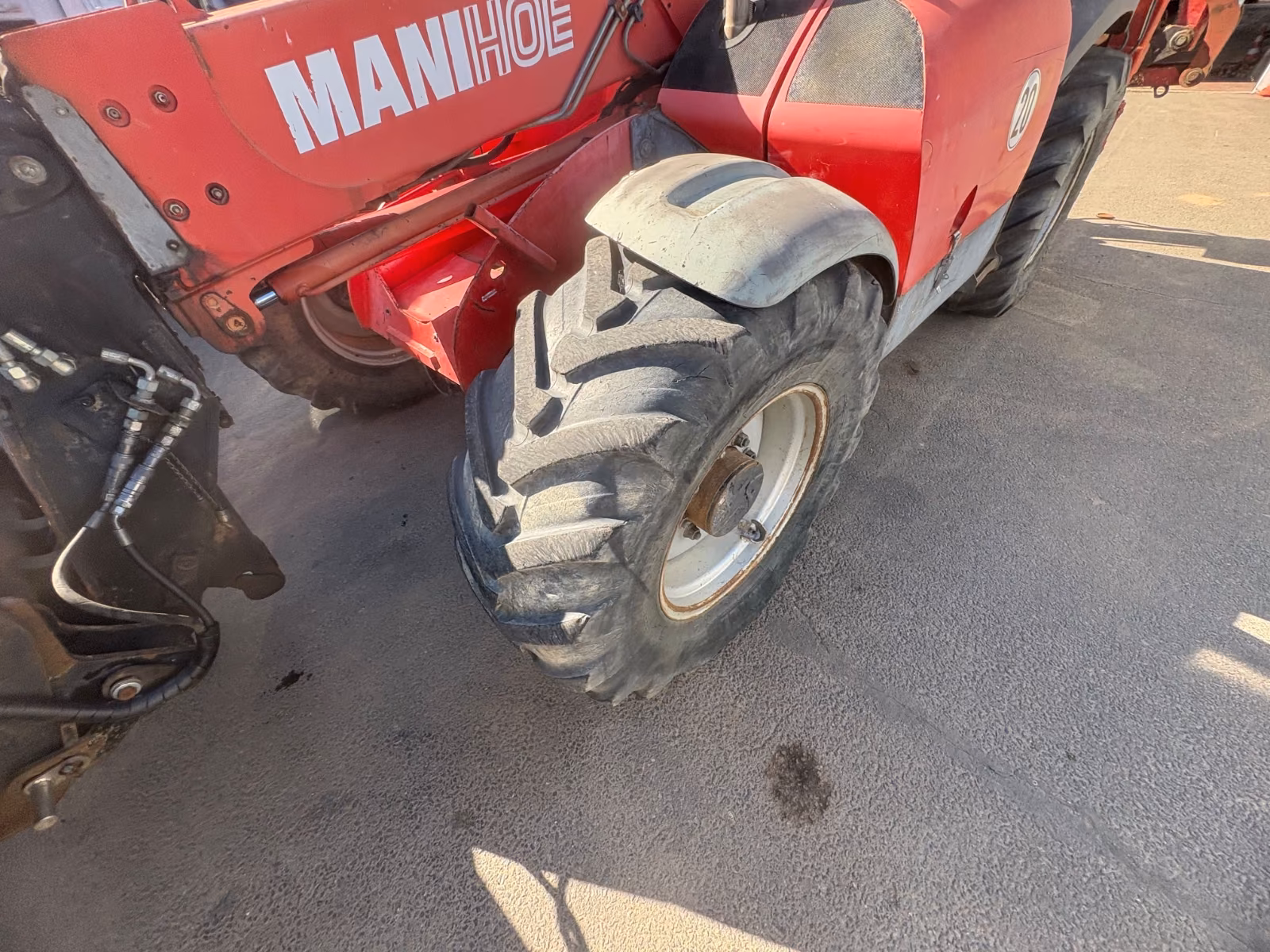 2005 Manitou MLB, 8 283 mth, dovoz Skladem v EU — foto 2 z 12