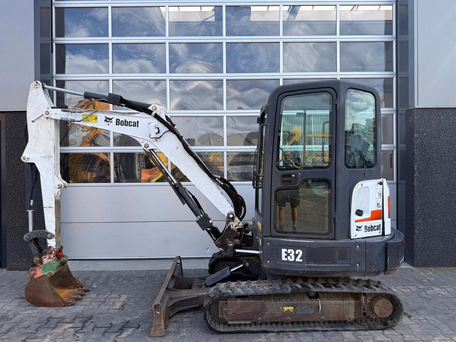 2015 Bobcat E32, 2 780 mth, dovoz Skladem v EU — foto 1