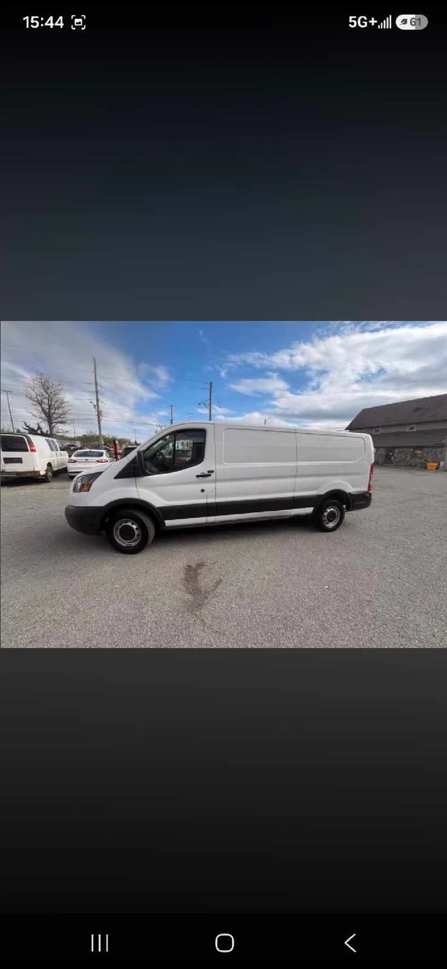 2018 Ford E-250, 225 000 km, dovoz Kanada — foto 2 z 4