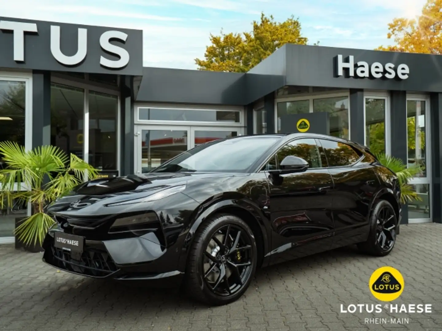 2026 Lotus Eletre, 3 500 km, Německo — foto 1