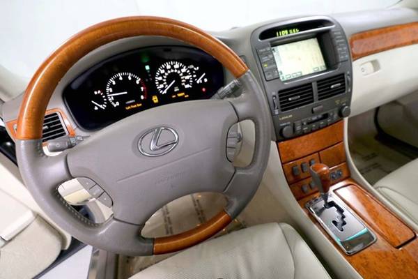 2005 Lexus, dovoz Kanada — foto 10 z 12
