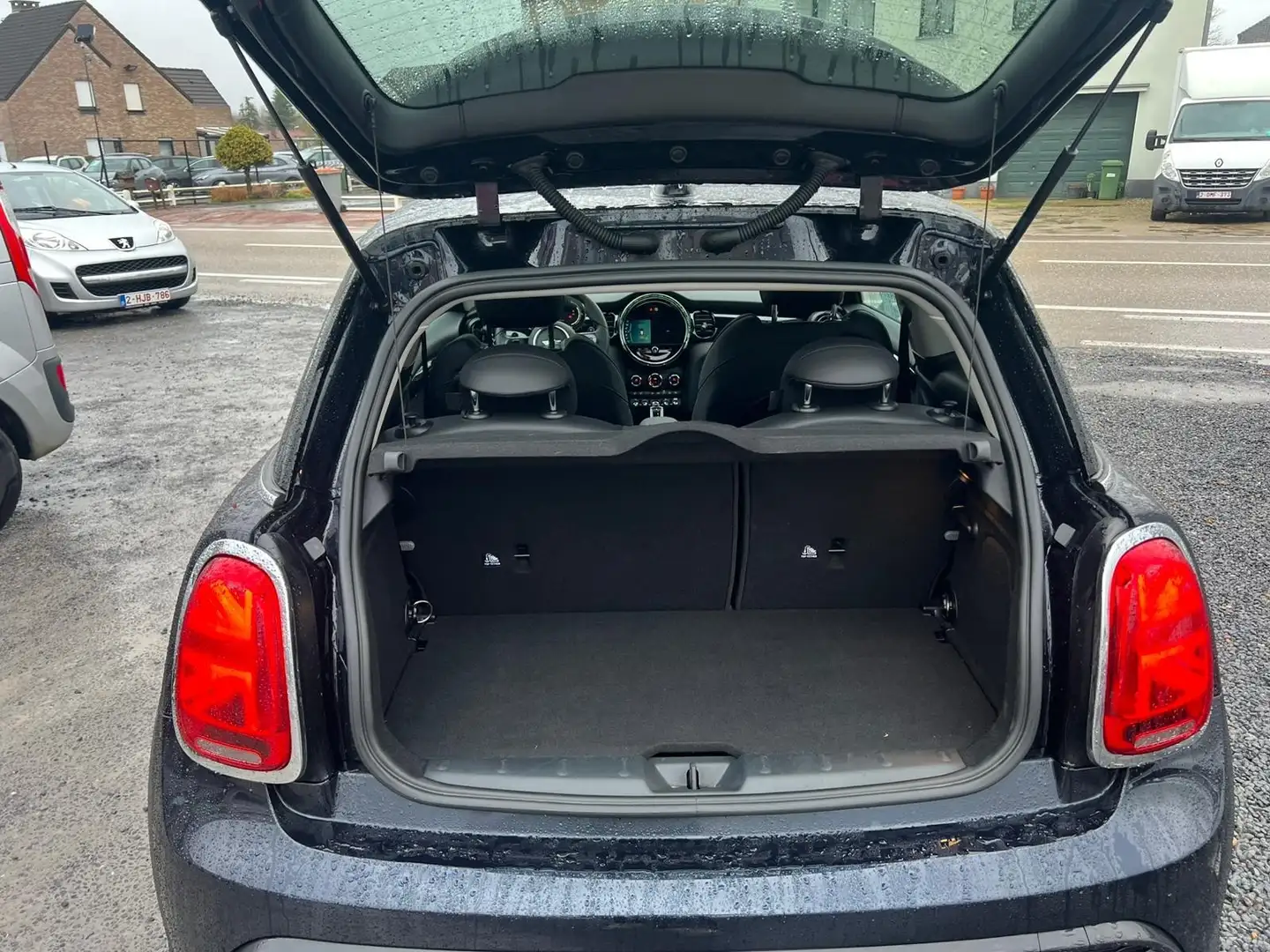 2024 MINI Cooper S, 17 000 km, Belgie — foto 4 z 12
