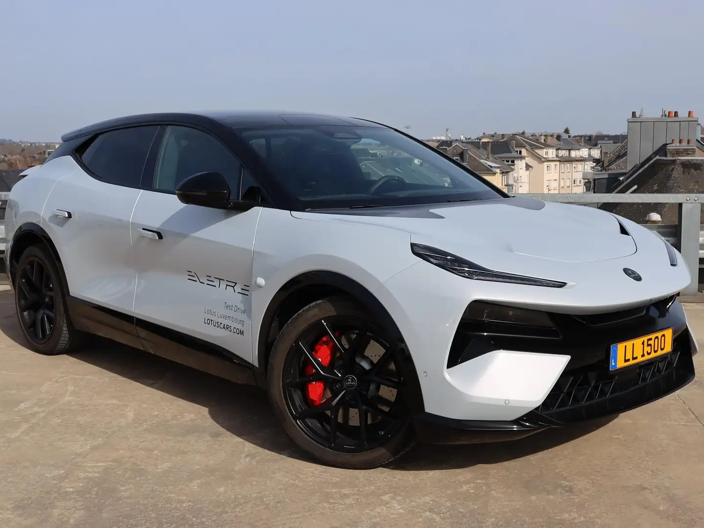 2026 Lotus Eletre, 750 km, Belgie — foto 1