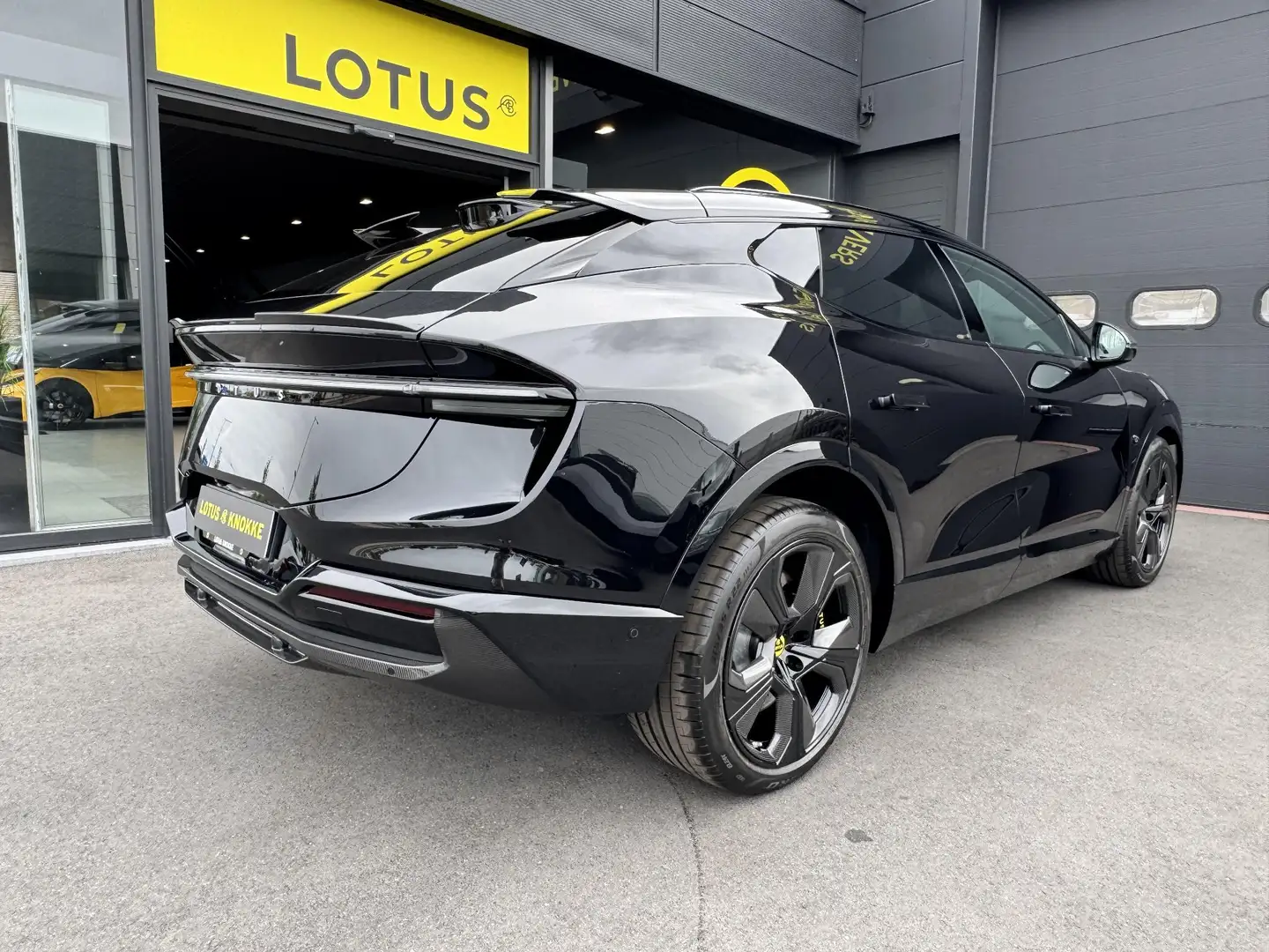 2026 Lotus Eletre, 11 km, Belgie — foto 12 z 12