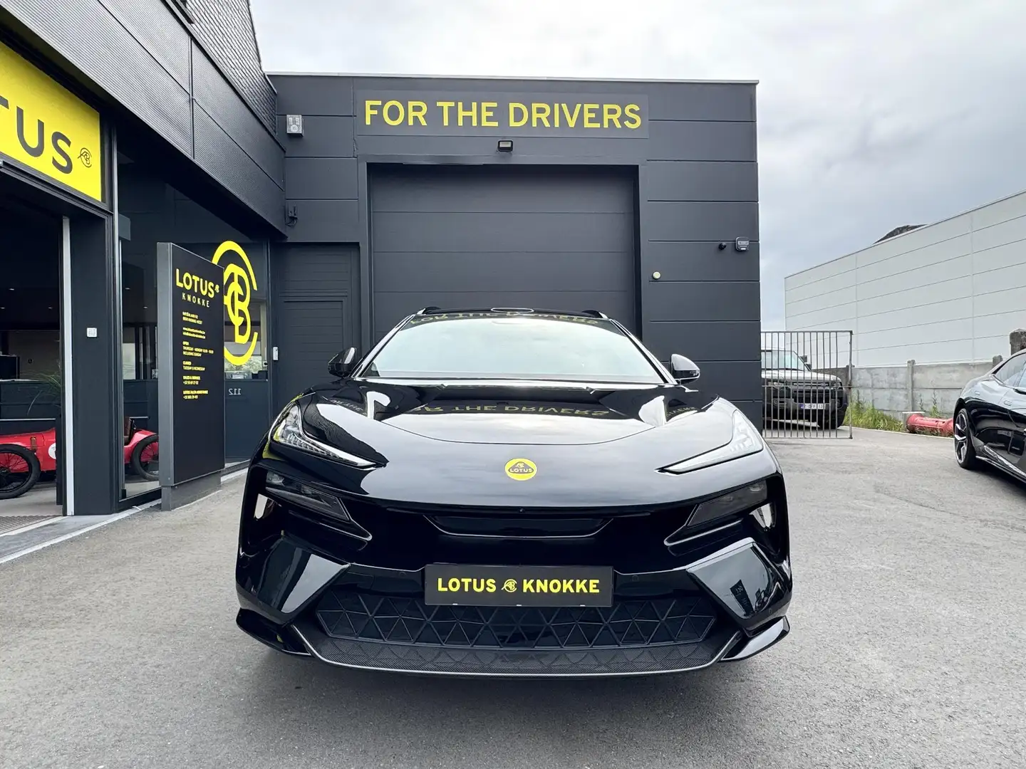 2026 Lotus Eletre, 11 km, Belgie — foto 3 z 12