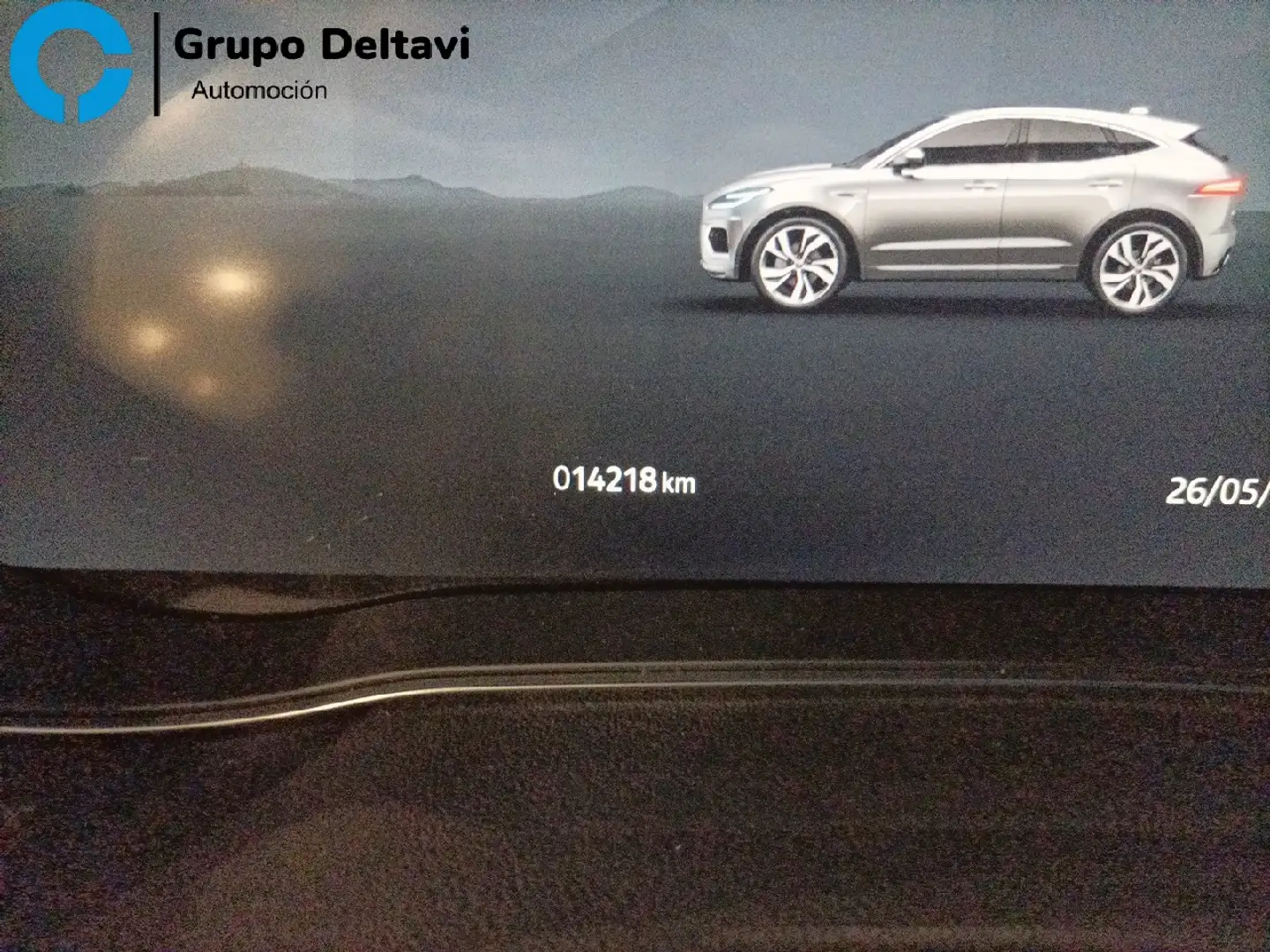 2024 Jaguar E-Pace, 14 000 km, Španělsko — foto 10 z 12