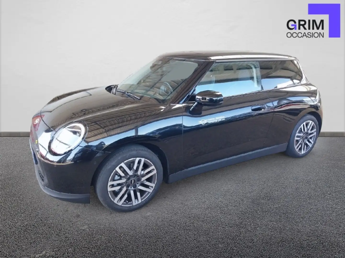2024 MINI Cooper, 5 000 km, Francie — foto 1