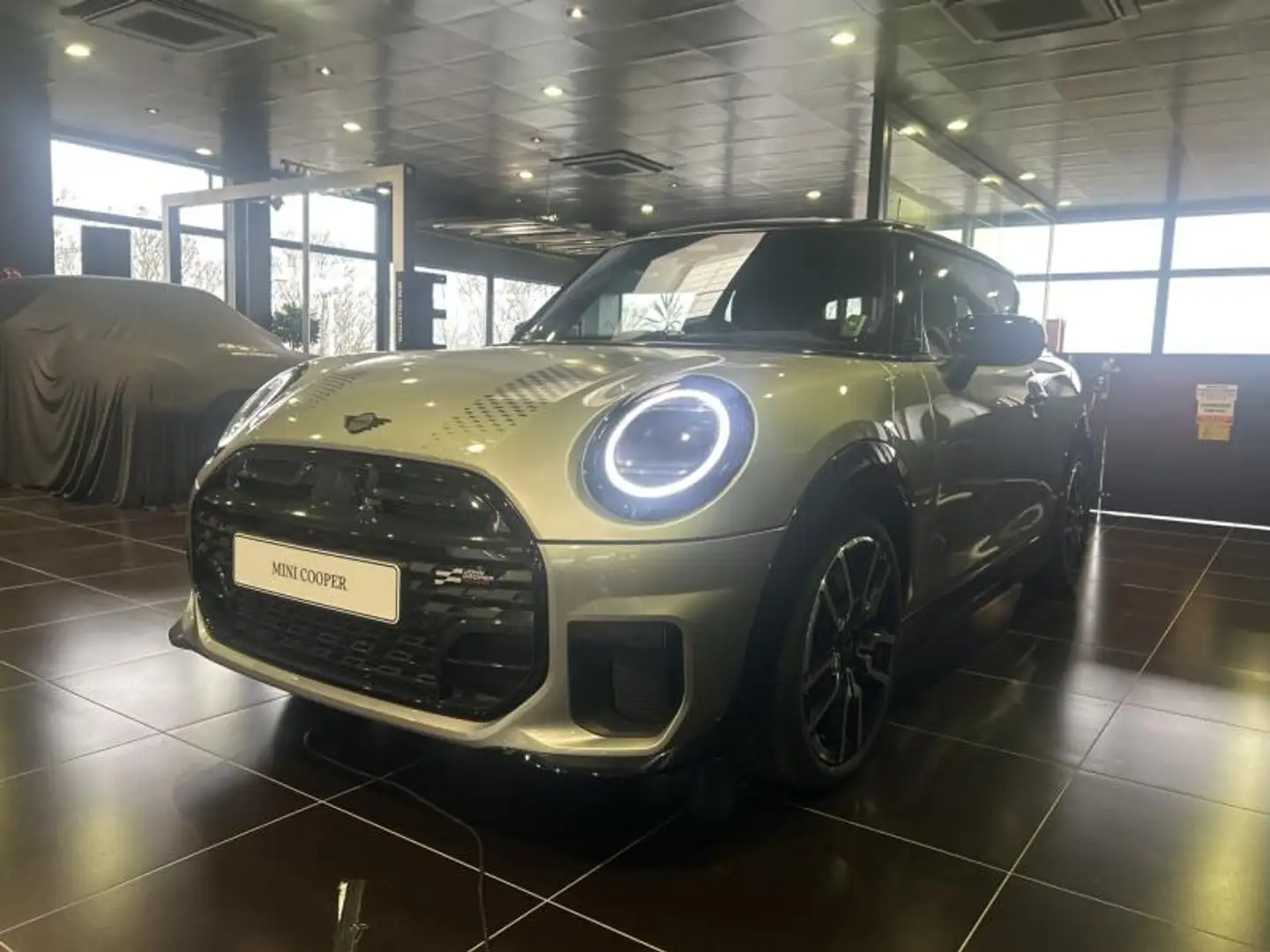 2026 MINI Cooper, 10 km, Francie — foto 1