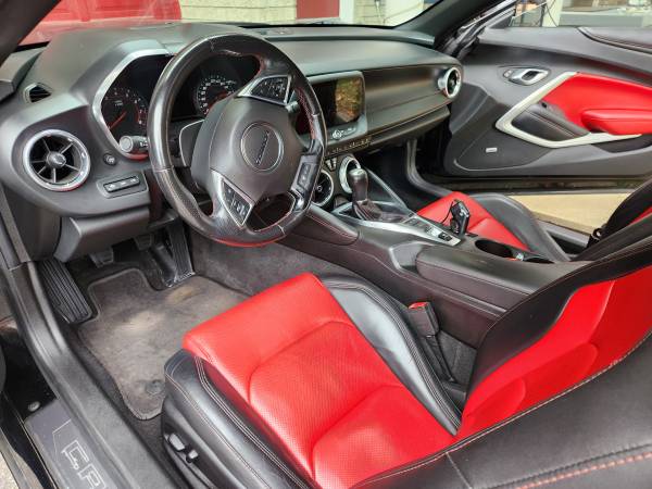 2017 Camaro, dovoz Kanada — foto 7 z 12