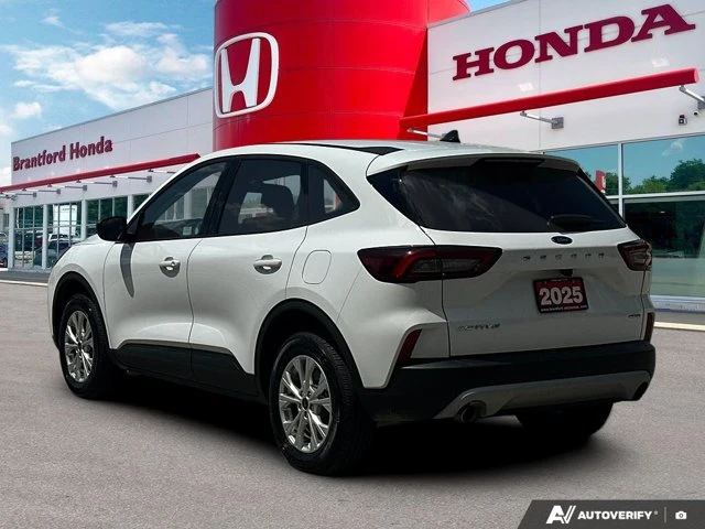 2025 Ford Escape Active, šedá, 53 337 km, dovoz Kanada — foto 5 z 20