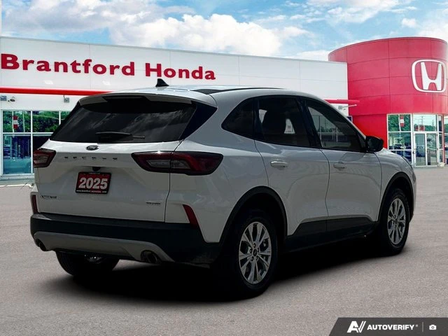 2025 Ford Escape Active, šedá, 53 337 km, dovoz Kanada — foto 7 z 20