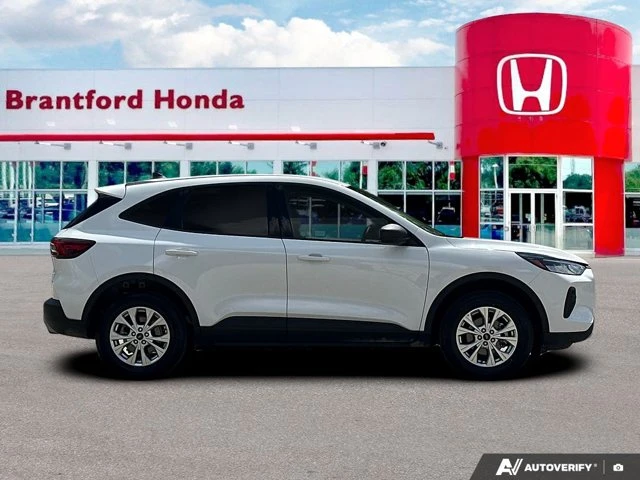 2025 Ford Escape Active, šedá, 53 337 km, dovoz Kanada — foto 8 z 20