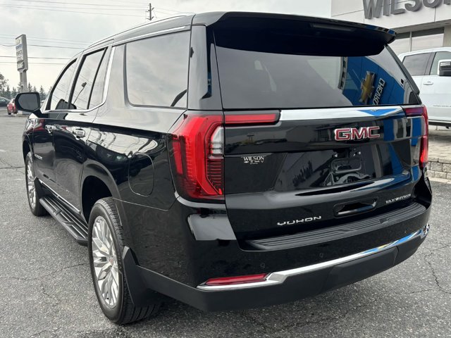 2026 GMC Yukon Elevation, černá, 9 254 km, dovoz Kanada — foto 5 z 5