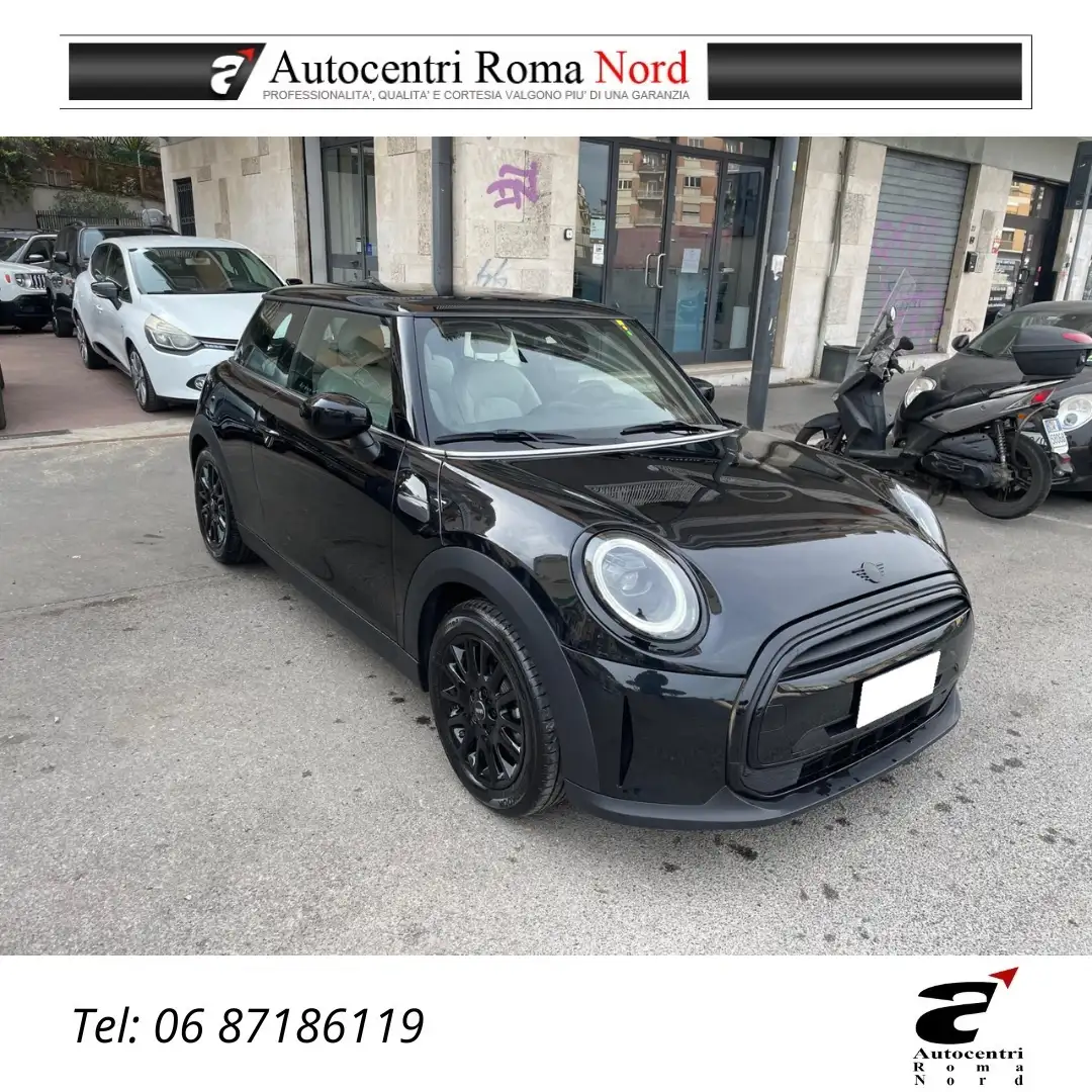 2024 MINI Cooper, 21 000 km, Itálie — foto 1
