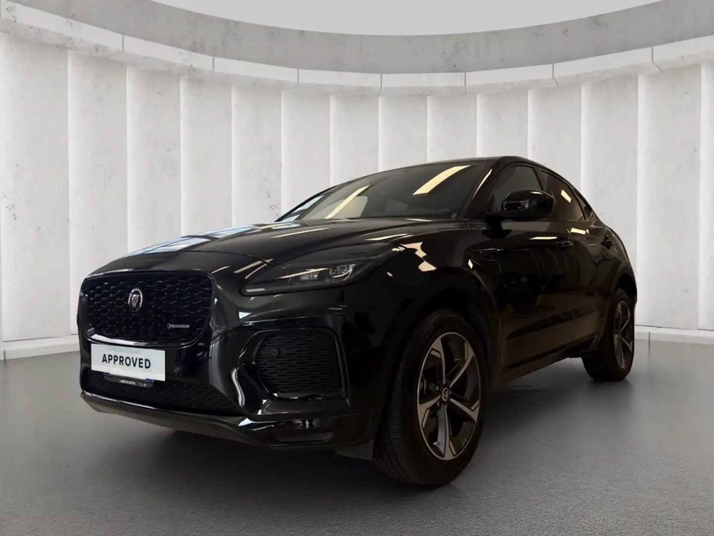 2023 Jaguar E-Pace, 29 099 km, Itálie — foto 1