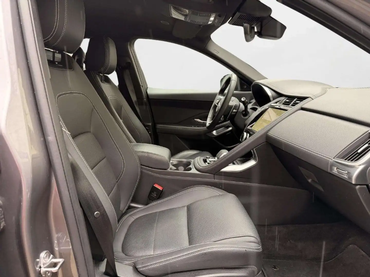 2025 Jaguar E-Pace, 37 000 km, Itálie — foto 3 z 12