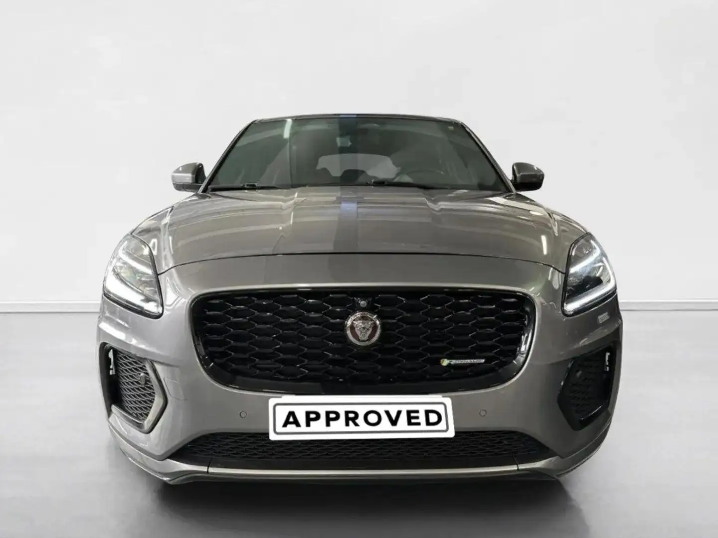 2025 Jaguar E-Pace, 37 000 km, Itálie — foto 7 z 12